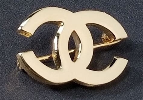 cheap chanel pins with 3-5 days shipping|vintage Chanel pins.